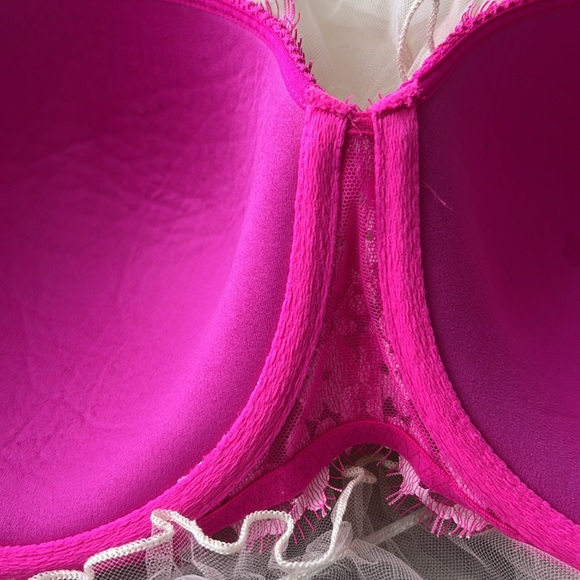 Victoria’s Secret dream Angels lined Demi bra 36 DDD - Picture 13 of 13
